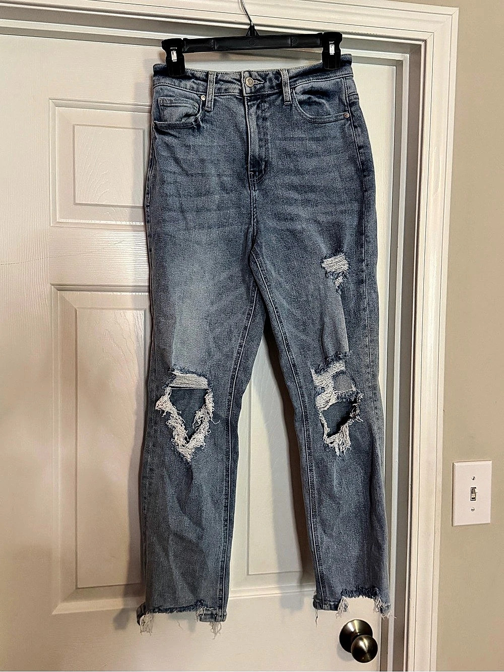Windsor Distressed Skinny Jeans in Blue Size 7
